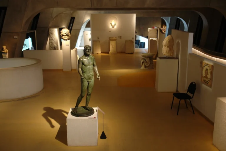 Musée de la Civilisation Gallo-Romaine